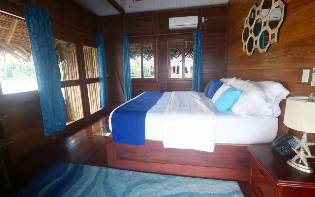 Azul Paradise Resort