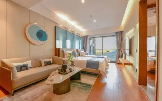 Baichen Executive Apartment (Shenzhen International Convention and Exhibition Center)