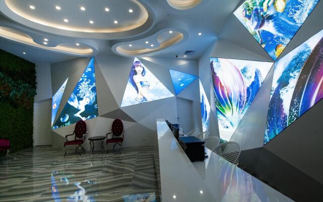 Chimelong LOVE Theme Apartment