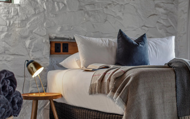 Piermont Retreat Swansea