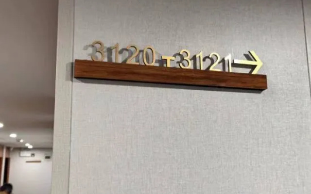 Youth Hotel (Beijing Temple of Heaven West Gate)