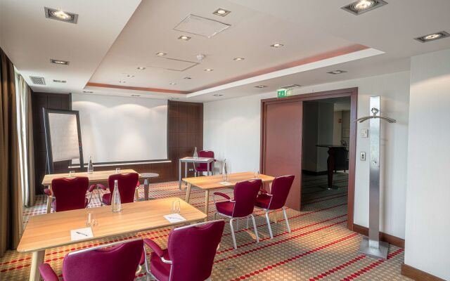 Van der Valk Hotel Paris CDG Airport