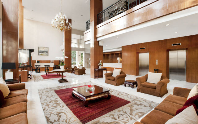 Hotel Santika Jemursari