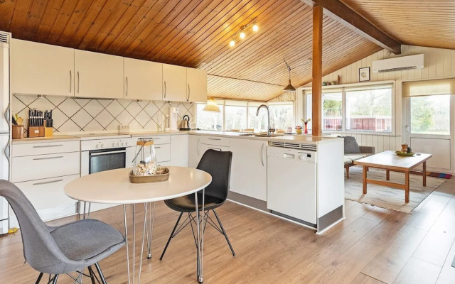 6 Person Holiday Home in Frederikshavn-by Traum