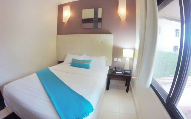 Iwawe Hotel