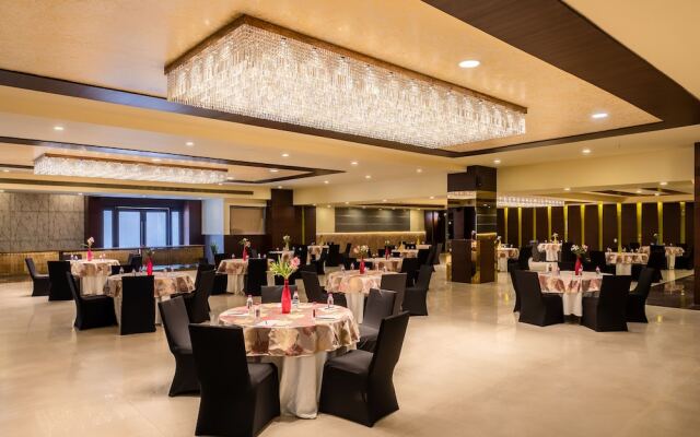 Crescent Spa And Resorts Indore