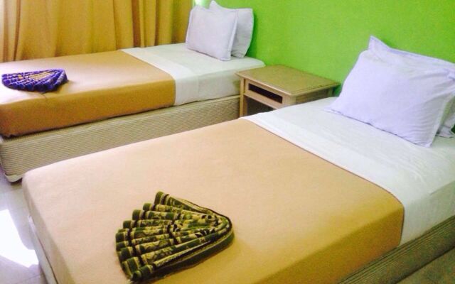 F Hotel