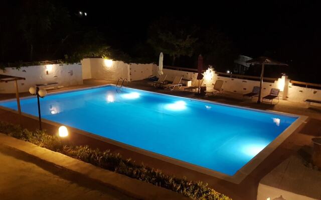 Sariza Spring Hotel