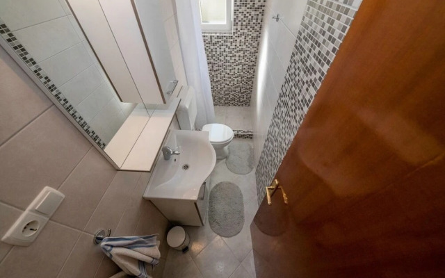 Mar- 150 m From sea - A5