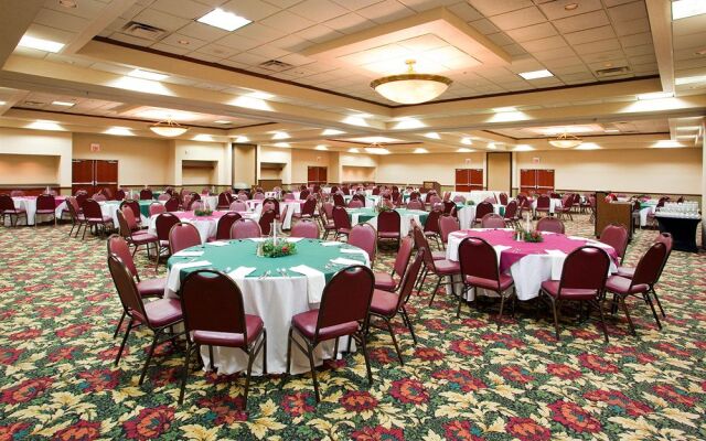 Holiday Inn Dayton/Fairborn I-675