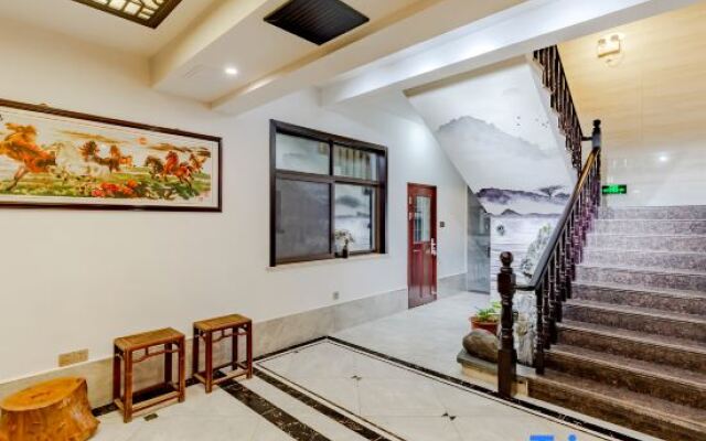 Yuxian Huixiang Qingyuan Homestay (Taohuatan Scenic Area Branch)