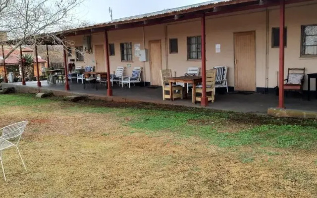 Drakensberg Bush Lodge