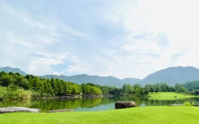 Narada Resort & Spa Phoenix Valley