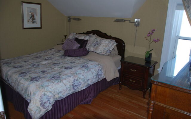 Legacy House Bed and Breakfast