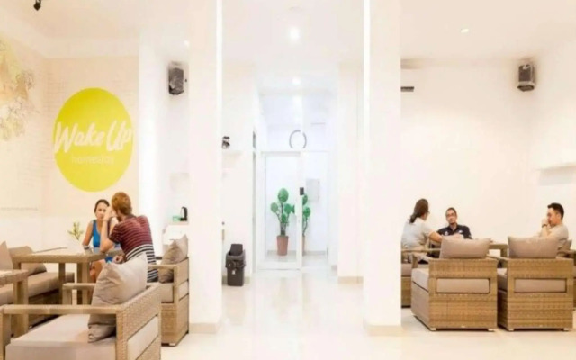 Wakeup Homestay - Hostel