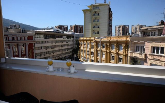 Alexandar Square Apartments