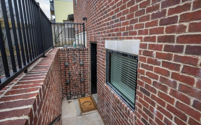 Mt. Adams Nest Studio for 2