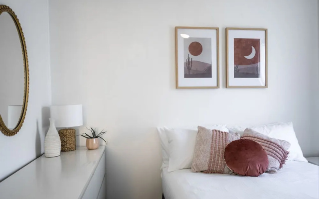View One Three – Guest Rooms – Adelaide