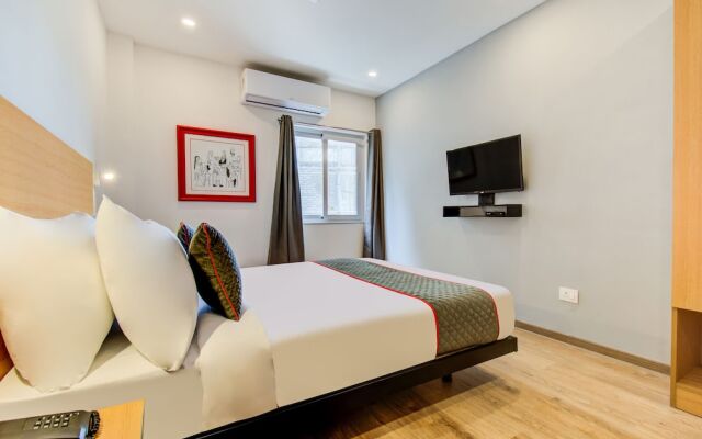 OYO Townhouse 165 Netaji Road