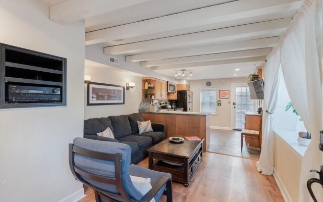 564 1/2 North Judson