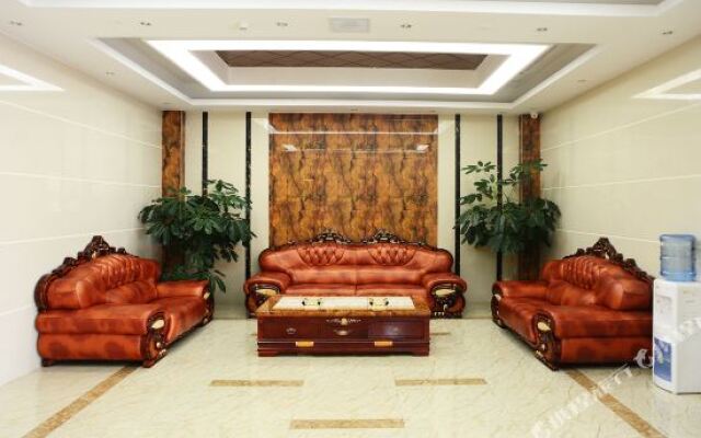Liquan Business Hotel