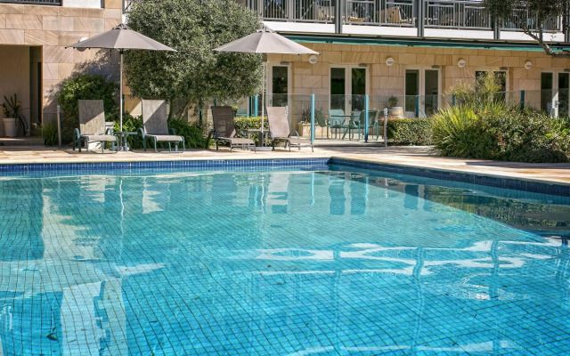 Portsea Village Resort