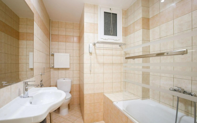 Athina Hotel
