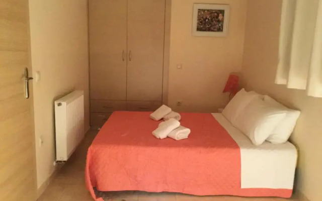 Seafront apartment ΙΙ in Kiveri, near Nafplion.