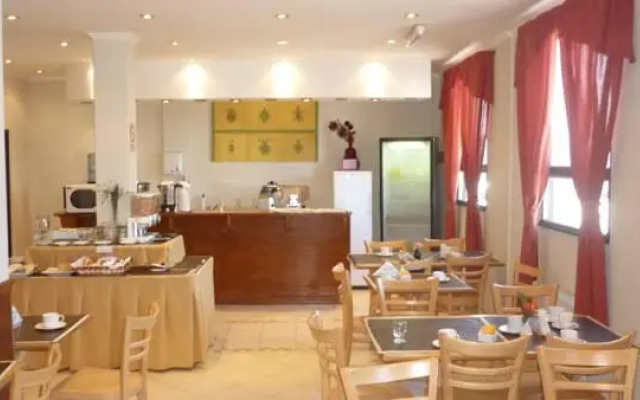 Apart Hotel Austral