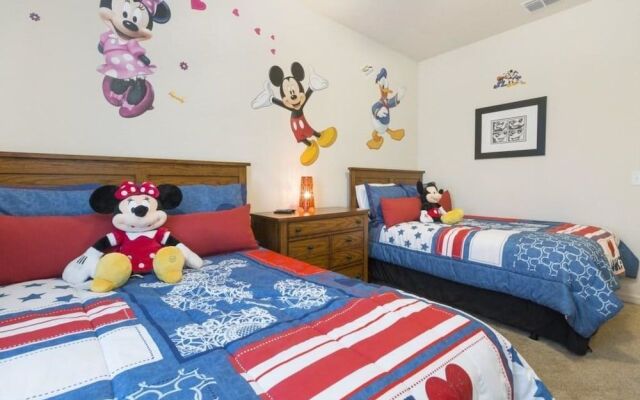 Villa CVX- Lucaya Village