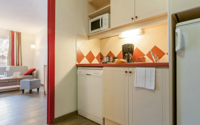 Residence Pierre And Vacances La Riviere(Formerly Residence Maeva La Riviere)