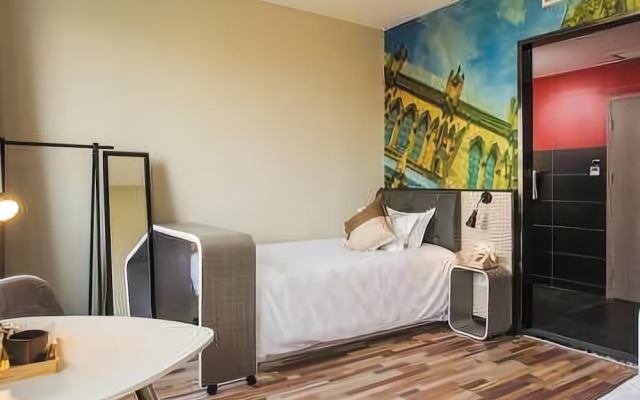 Gardenia Hotel