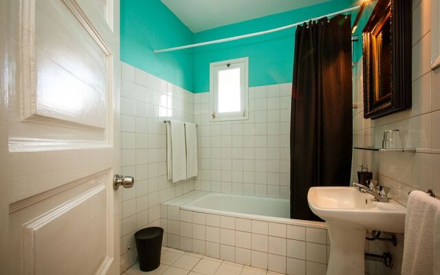 Vila Camacho Guest House