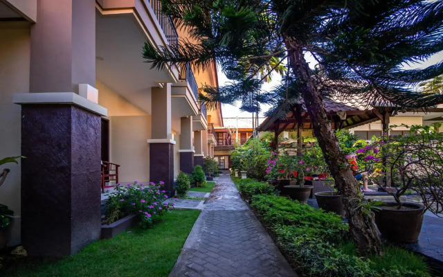 Yulia Beach Inn Kuta