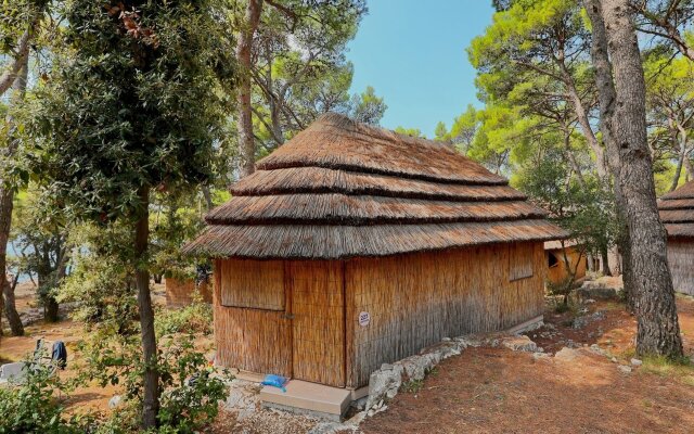 Pine Beach Pakostane - All Inclusive light