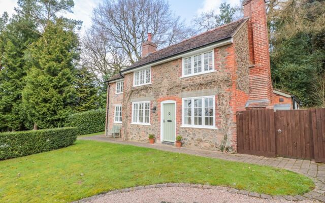 Wisteria Cottage