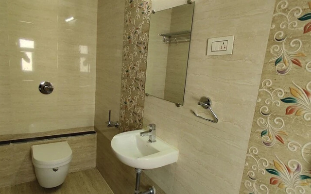 Sri Maharaja Residency