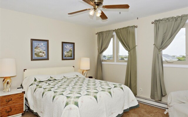 Mariners Court 216 by Long & Foster