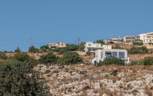 Flat 4 Bedrooms 3 Bathrooms - Souda