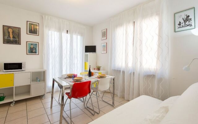 Impero House Rent - Simone