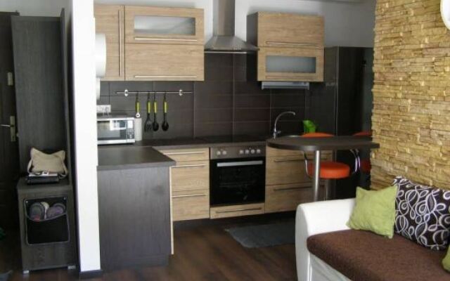 Lia Apartman