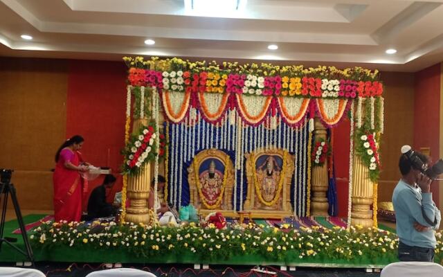 Hotel Woodside Prestige Tirupati