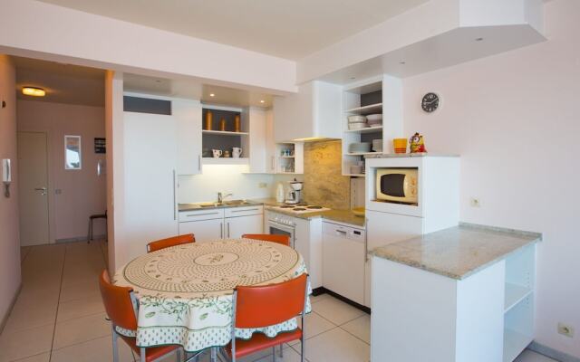 Studio Near the Casino Square