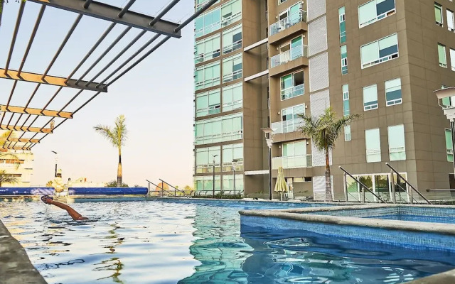 Comfortable and Trendy Apartment 2C