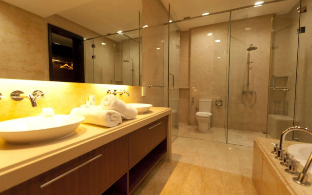 Profolio Straits Quay