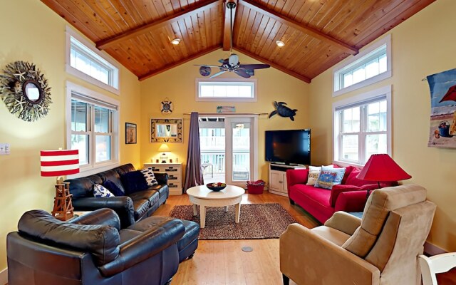 Banyan Beach House - Three Bedroom House