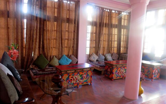 Hotel Maryul