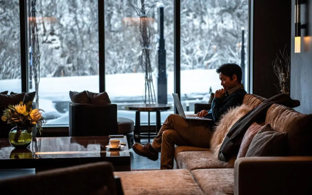 Yu Kiroro, Ski-in Ski-out Luxury Residences