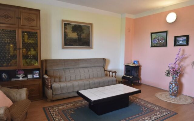 Apartment in Labin Near the Beach