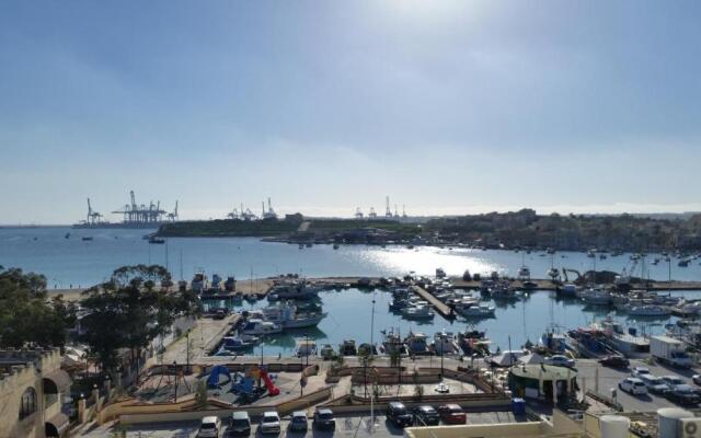 Seagull Penthouse Marsaxlokk